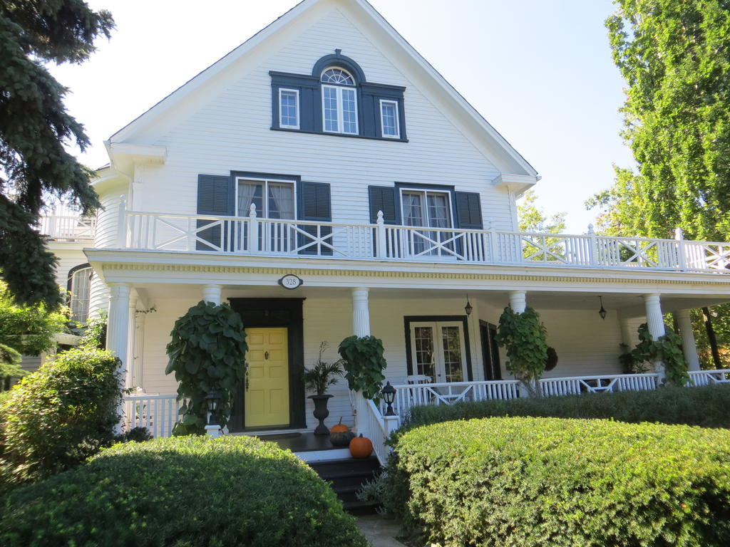 Lakewinds Country Manor Niagara-on-the-Lake Exterior photo
